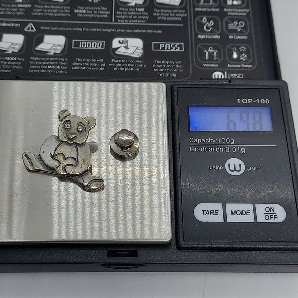 Adorable Sterling Bear pin - Picture 4 of 5